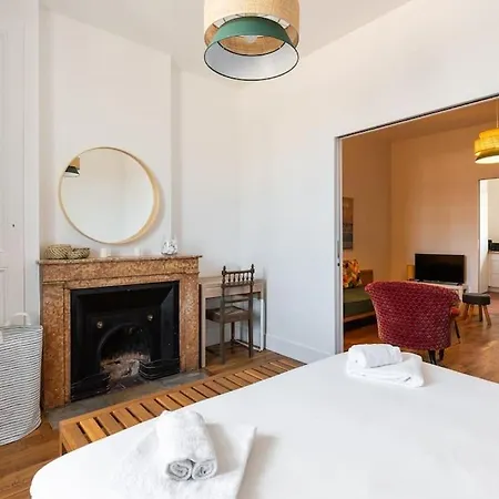 Bnbgones - L'harmonie Feuillat - Montchat - Metro Monplaisir Apartment *
