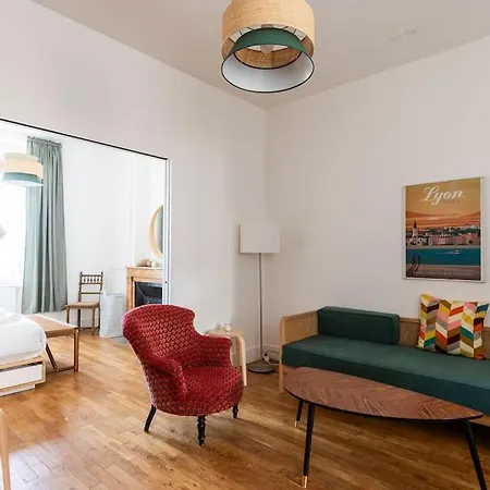 Bnbgones - L'harmonie Feuillat - Montchat - Metro Monplaisir Apartment Lyon